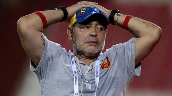 No había alcohol ni drogas ilegales en el cuerpo de Maradona - Noticiero Paraguay