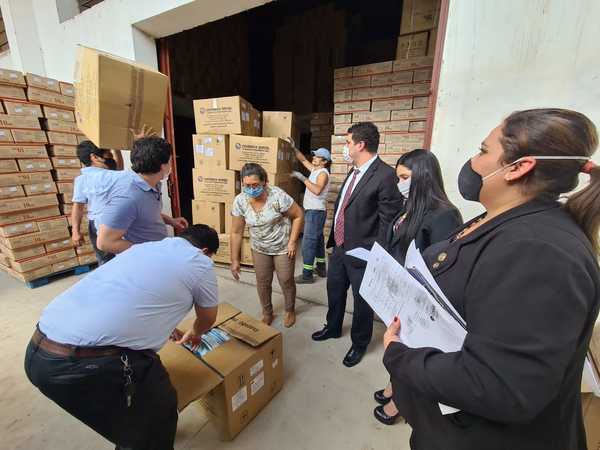 “Para tranquilidad, hay dinero”, afirmó Giuzzio sobre compras COVID - Megacadena — Últimas Noticias de Paraguay