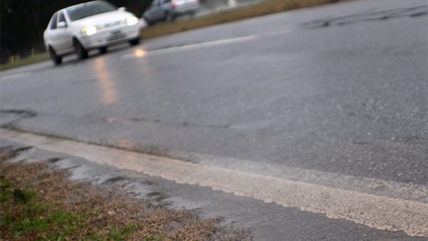 Mujer embestida por un automóvil en Itapúa se encuentra fuera de peligro » Ñanduti
