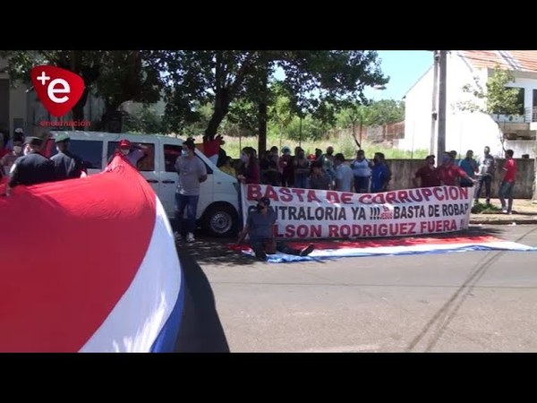 POBLADORES DE JESÚS SE MANIFIESTAN Y DENUNCIAN AL INTENDENTE POR SUP. LESION DE CONFIANZA