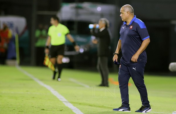 'Chiqui' logra que Cerro empiece y termine el año con un solo DT