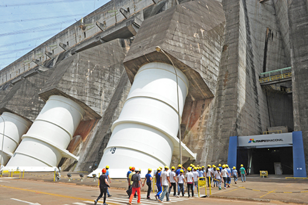 Complejo Turístico de Itaipú estará abierto en los próximos días con horario especial - El Trueno