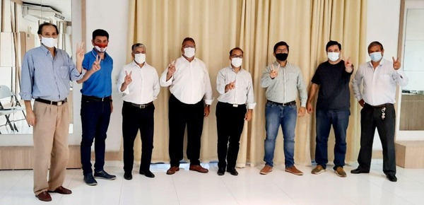 'Tercera fuerza' acompañó convención del PLRA