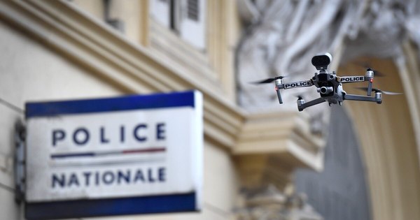 La Nación / Justicia francesa suspende uso de drones para vigilar manifestaciones