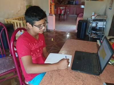 Campeón de olimpiadas de matemáticas necesita una computadora