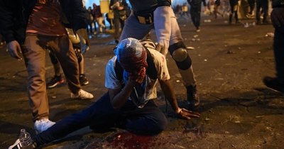 La Nación / Tercer día de protestas agrarias con bloqueo de rutas en Perú
