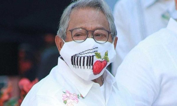 Armando Manzanero fue intubado por COVID-19