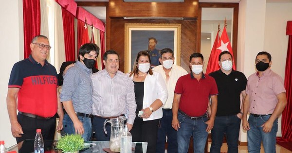 La Nación / ANR: Concordia consensúa candidatura en Villarrica