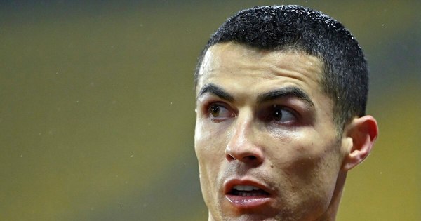 La Nación / Ronaldo pide perdón