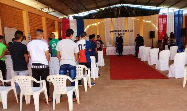 Adolescentes en contexto de encierro culminan educación escolar | .::Agencia IP::.