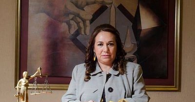 La Nación / Tribunal condena a 10 y 8 años de cárcel a dos motochorros
