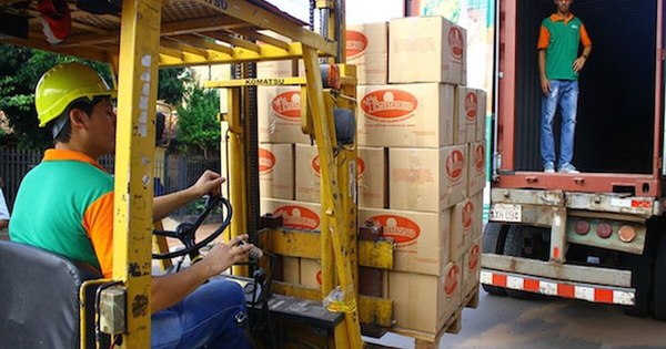 La Nación / Fomentarán exportación de mipymes a través de plataforma logística vía postales
