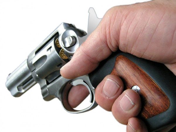 Violento asalto en minimercado en Asunción