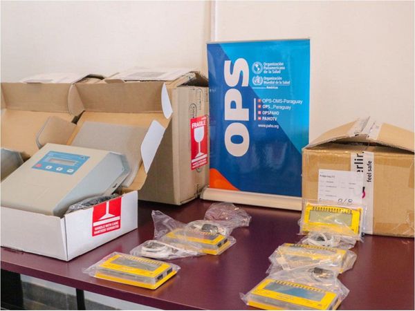 Reciben equipos para vacunatorios y país se prepara para vacunas contra Covid-19