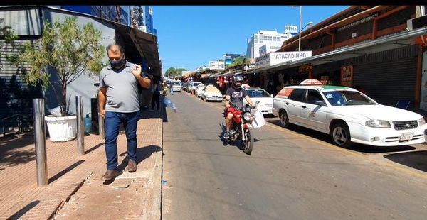 Notoria disminución de ventas en la zona céntrica de CDE - ABC en el Este - ABC Color