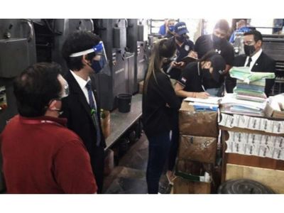 Casi 80 imputados por megaevasión de G. 240.000 millones ante la SET