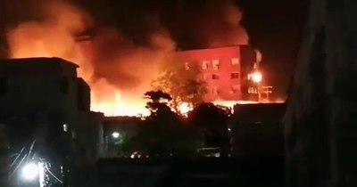 La Nación / Suman 85 familias afectadas por incendio en la Chacarita