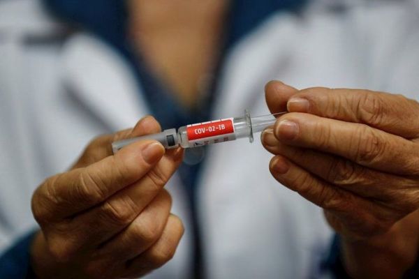 Brasil recibe otras 5,5 millones de dosis de la vacuna de la china Sinovac