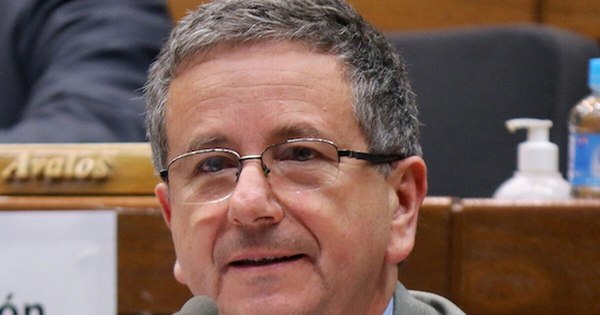 La Nación / “Cuando los descubren, no reciben sanciones”, dice diputado sobre corrupción