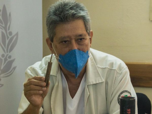 Médico: la historia de  30 años de  guardia navideña en el hospital