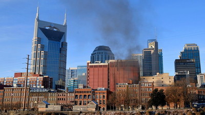 Edificios afectados tras explotar un vehículo en una calle de Nashville en EE.UU. » Ñanduti