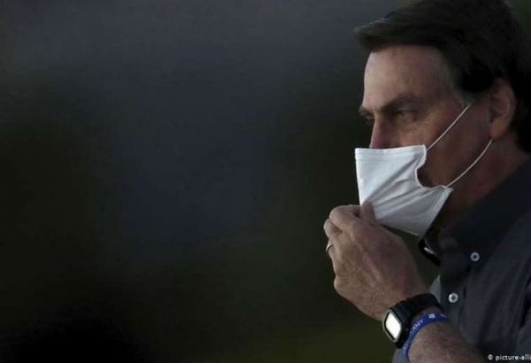El presidente de Brasil indulta a policías y militares presos por asesinato