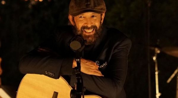 Juan Luis Guerra lanza su nuevo trabajo en el día de Navidad