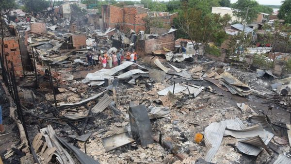 Siniestro en la Chacarita afectó a más de 85 familias