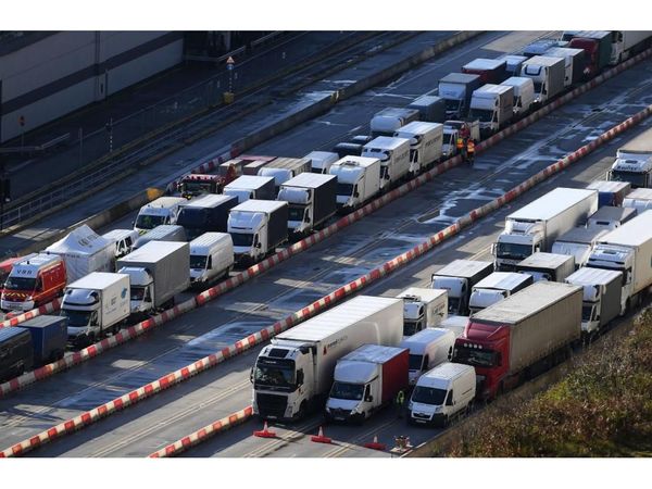 Reino Unido encara  desafíos tras acuerdo sobre el brexit