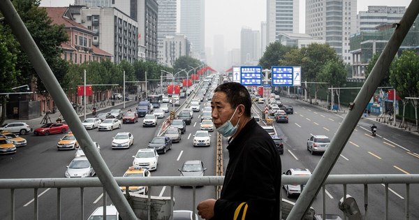 La Nación / China presume de su “extraordinario” éxito frente al virus antes de recibir a misión de la OMS
