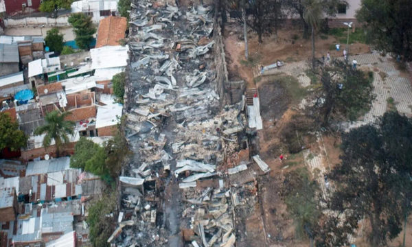 Mas de 100 familias afectadas por incendio en la Chacarita