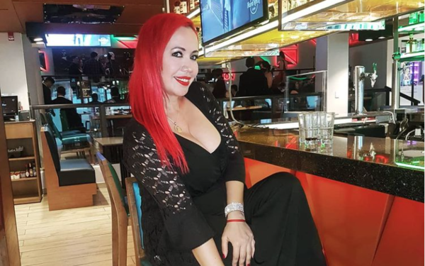 HOY / Norath Alfonzo dispara contra una prostituta VIP que arribó a los medios: “Cada cerdo en su chiquero”