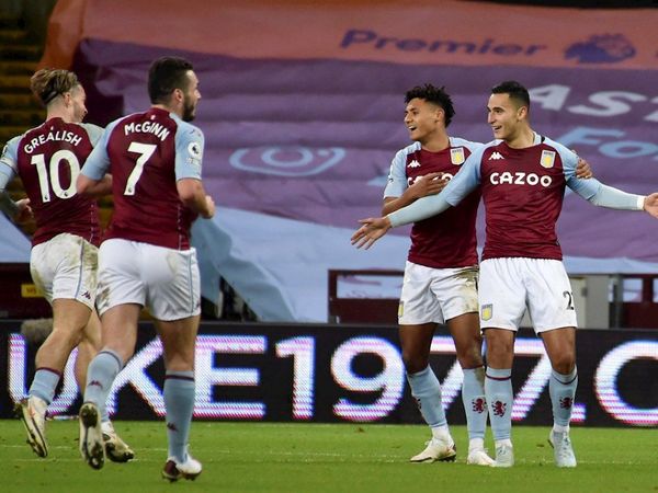 El Aston Villa se acerca a Europa