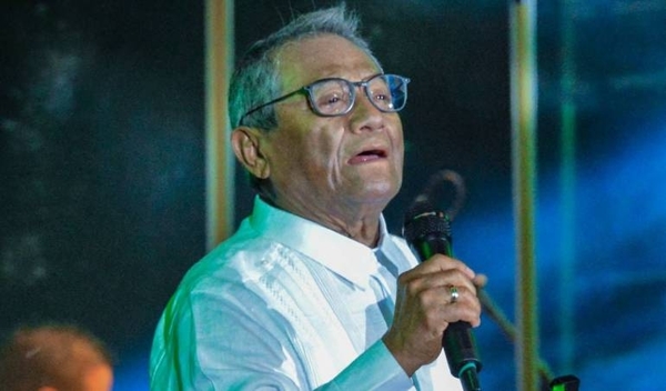 HOY / Progresa favorablemente salud de Armando Manzanero, enfermo de COVID-19