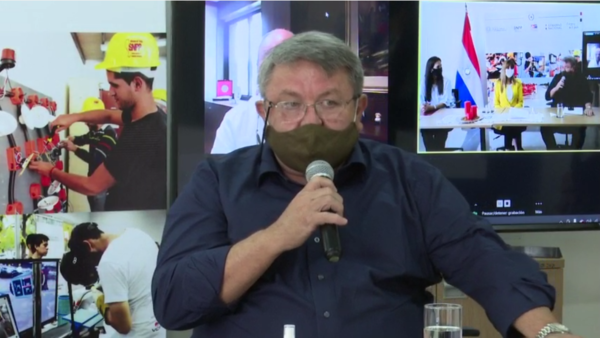 "La seguridad social para los trabajadores es una materia pendiente"