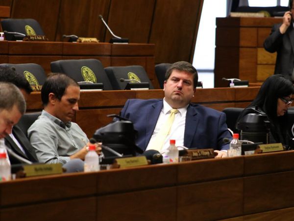 El senador Patrick Kemper dio positivo al coronavirus