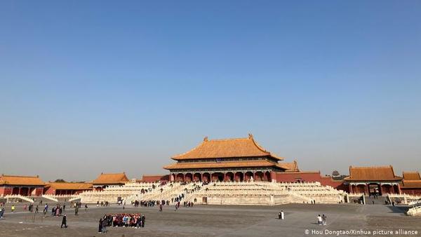 Pekín pide no salir de la ciudad por coronavirus