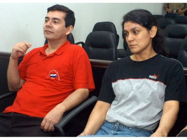 Abogada denuncia supuesta desaparición de hija de Carmen Villalba y Alcides Oviedo