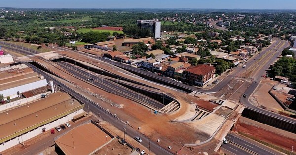La Nación / Multiviaducto de Ciudad del Este cerrará el año con más de 80% de avance