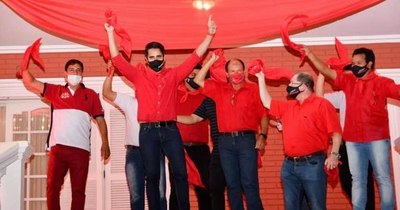 La Nación / Ya son 7 los candidatos a intendente de la ANR