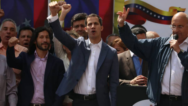 Asamblea Nacional de Venezuela prolongó mandato de Guaidó
