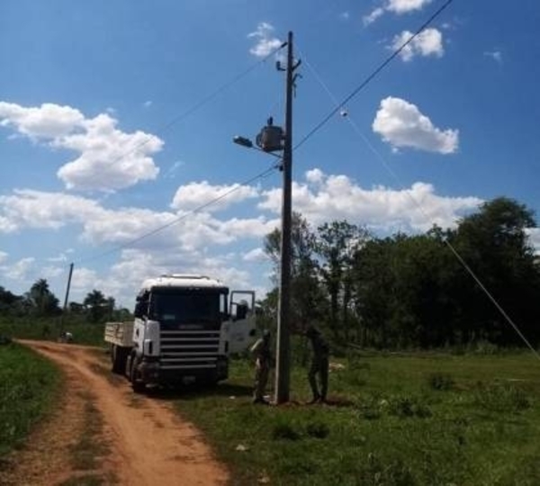 HOY / Electricidad y agua, por primera vez en dos comunidades indígenas