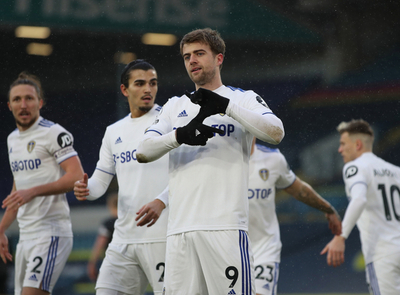 Leeds United se recupera y escala en la tabla