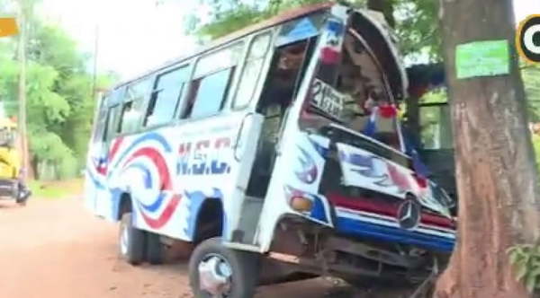 Abuelito muere tras imprudencia de chofer - Noticiero Paraguay
