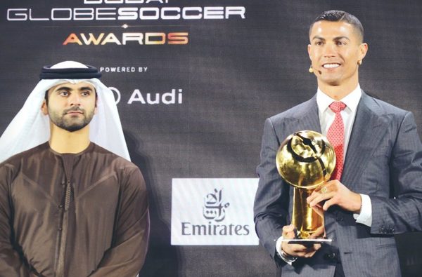 Cristiano Ronaldo es el elegido como el mejor jugador del siglo