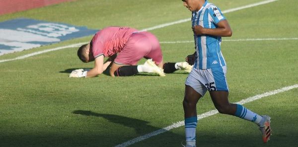 Racing destroza a Godoy Cruz con cinco goles paraguayos - Fútbol - ABC Color