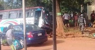 La Nación / Imprudencia de chofer de ómnibus habría causado accidente fatal en Capiatá