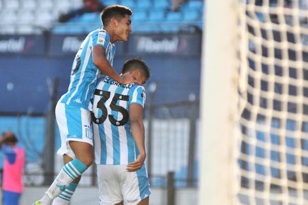 Melgarejo y Rojas disponen una contundente goleada para Racing