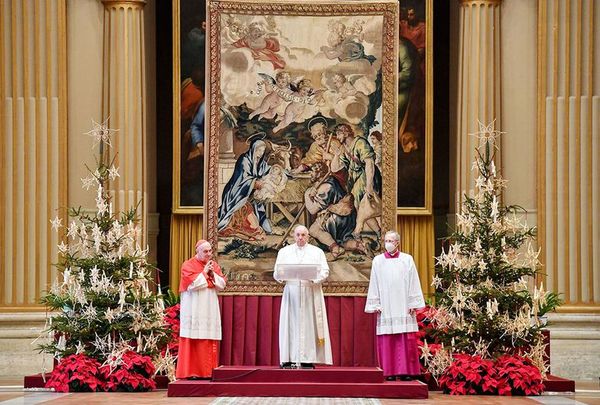 El papa Francisco anuncia un Año de la Familia, para fortalecer su unidad - Mundo - ABC Color