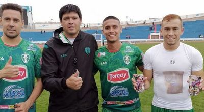 Paraguayos campeones - Fútbol - ABC Color